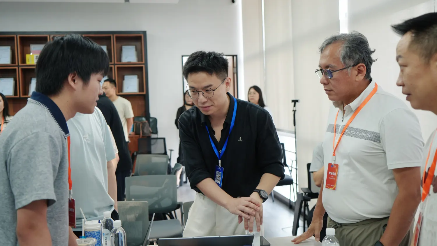 第60期全国AI应用生态闭门赋能会分组交流现场